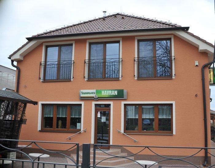 Penzion Havran Trencianska Turna Exterior foto